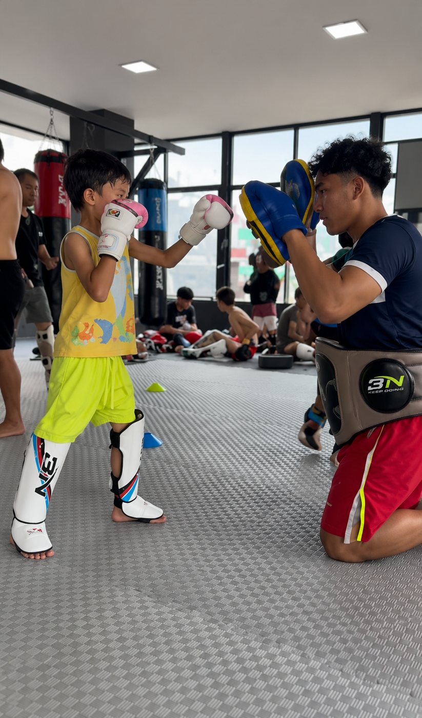 Kids Muay Thai session with a coach